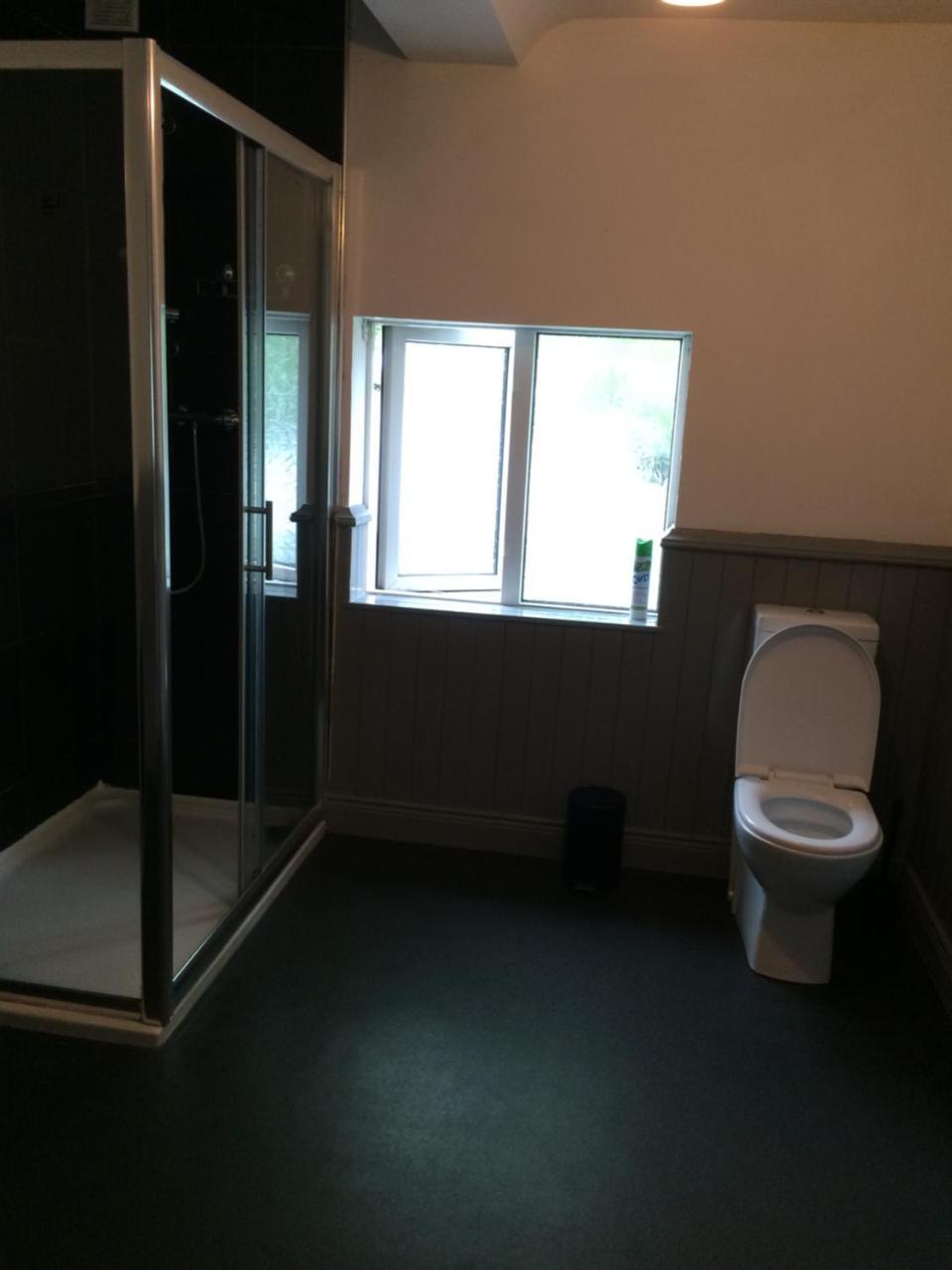 Donegal Town Independent Hostel エクステリア 写真